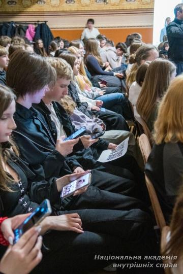 Представники НАВС  провели профорієнтаційну зустріч із ліцеїстами спільно з ФСТ «Динамо» України