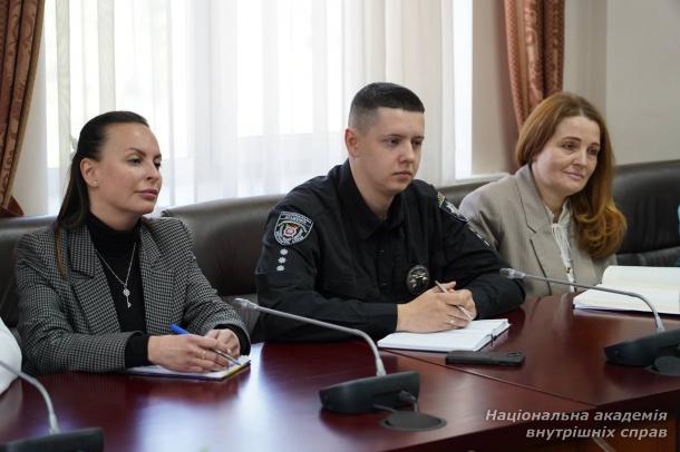НАВС співпрацює з КМЄС: фокус - на підготовці фахівців для розслідування воєнних злочинів
