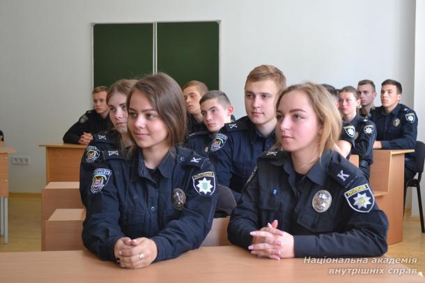 У ролі вправних ньюс-мейкерів