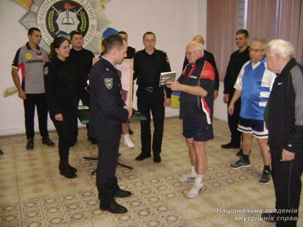 Змагання ветеранів та молоді