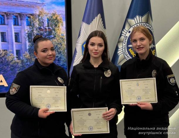 Формула результату: як відмінниці НАВС переписують стандарти Формула результату: як відмінниці НАВС переписують стандарти