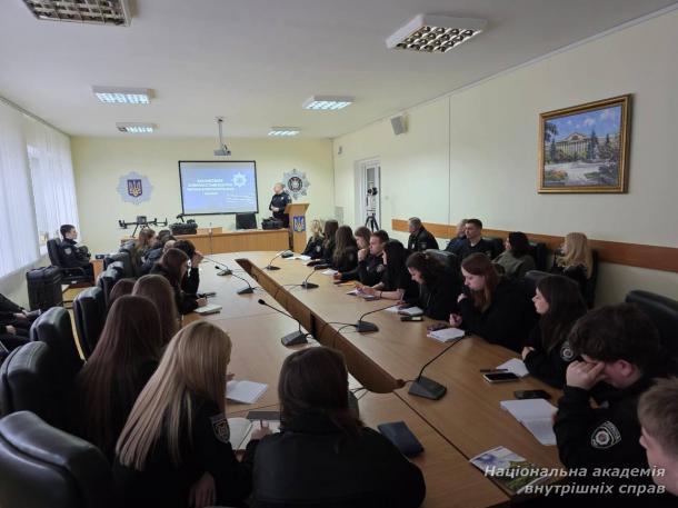 Лекція Андрія Левицького про сучасну криміналістику Лекція Андрія Левицького про сучасну криміналістику