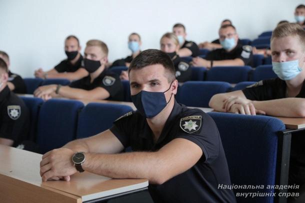 У НАВС навчатимуть «цифрових оперативників»