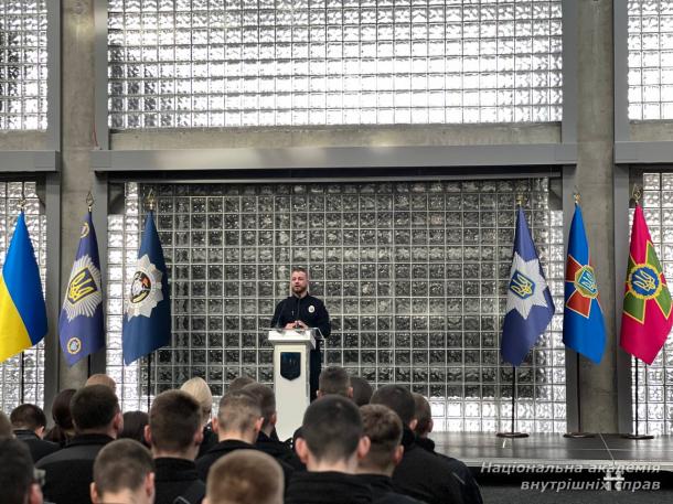 Випускники НАВС отримали підтримку від  Департаменту головної інспекції