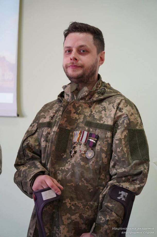 Патріотичне виховання студентів ННІПП: зустріч із добровольцем 
