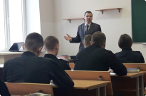 Проведення практичного бінарного заняття з Особливої частини Кримінального права «Злочини у сфері обігу наркотичних засобів, психотропних речовин, їх аналогів або прекурсорів» Фото