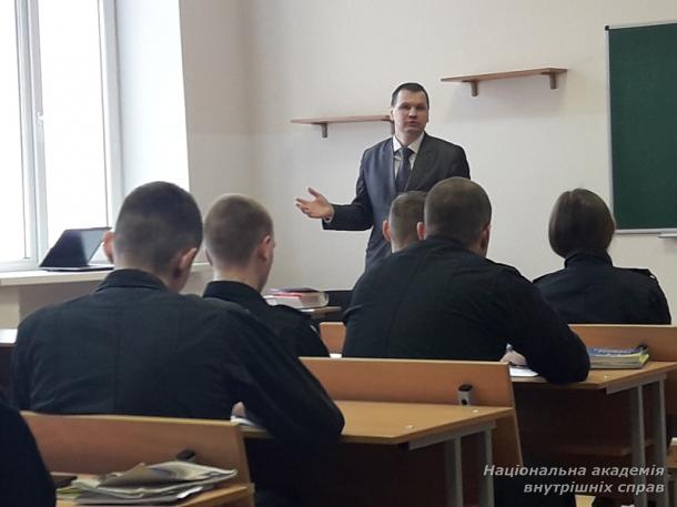 Проведення практичного бінарного заняття з Особливої частини Кримінального права «Злочини у сфері обігу наркотичних засобів, психотропних речовин, їх аналогів або прекурсорів»