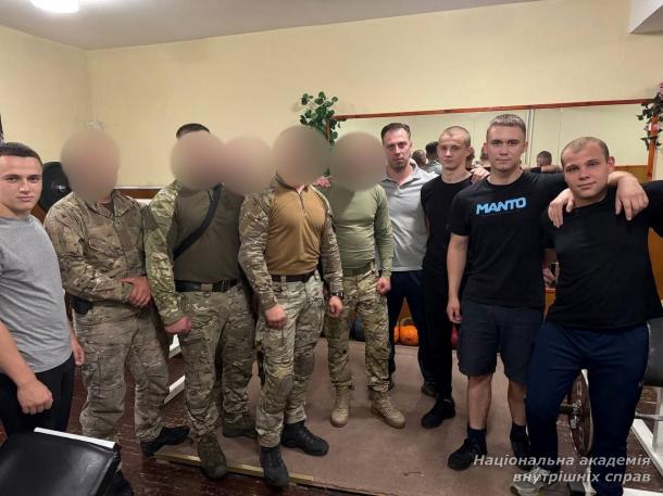 Зустріч з нескореними