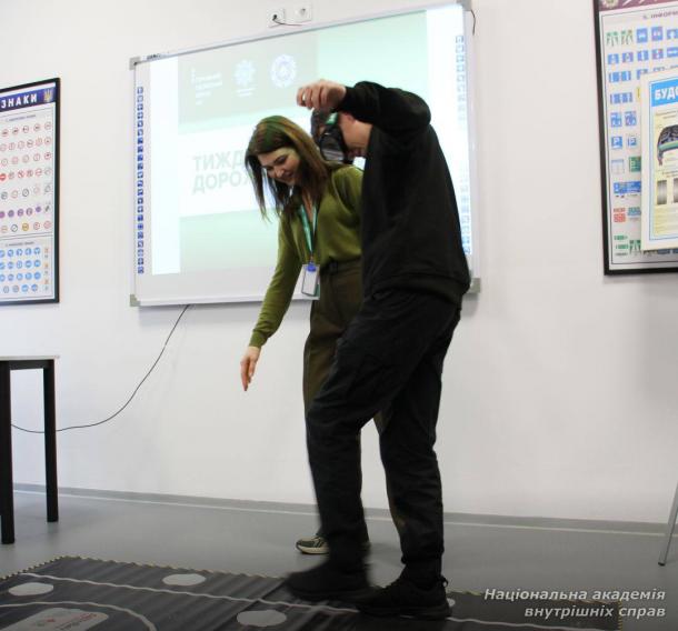 Урок безпеки дорожнього руху в НАВС Урок безпеки дорожнього руху в НАВС