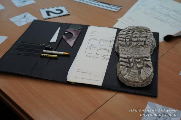 Сучасні технології та реальна практика: підготовка експертів-криміналістів у НАВС