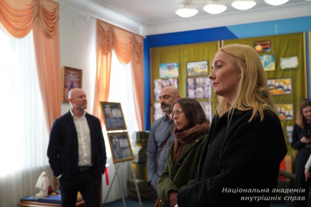 Від пошуку зізнань — до пошуку істини: у НАВС обговорили нову логіку розслідування