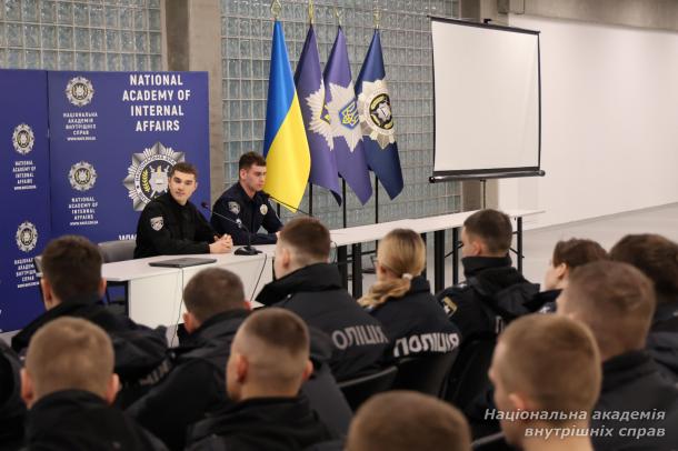 Парламент курсантського (студентського) самоврядування НАВС провів інформаційну зустріч щодо протидії булінгу Парламент курсантського (студентського) самоврядування НАВС провів інформаційну зустріч щодо протидії булінгу