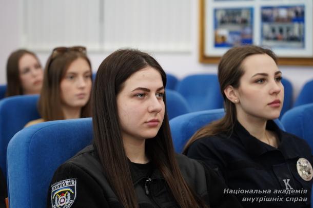 Науковий діалог молодих дослідників: спільне засідання наукових гуртків з кримінального права