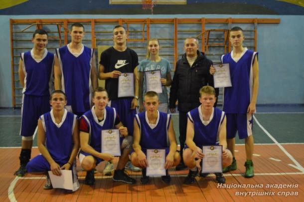 Фінал чемпіонату академії з баскетболу