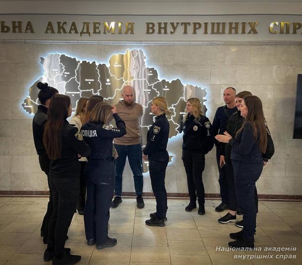 Особливості травматичного досвіду в різних ситуаціях: бінарне заняття з глибоким змістом і практичною значущістю