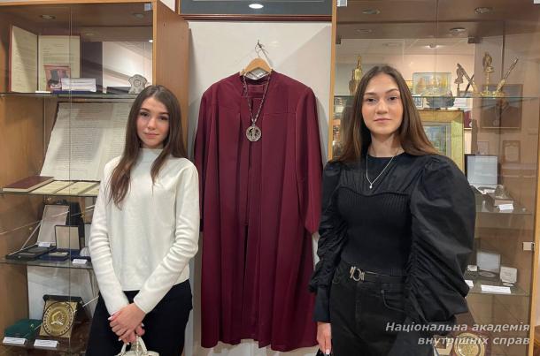 Ознайомлення з діяльністю Конституційного Суду України як складовою національних євроінтеграційних трансформацій Ознайомлення з діяльністю Конституційного Суду України як складовою національних євроінтеграційних трансформацій