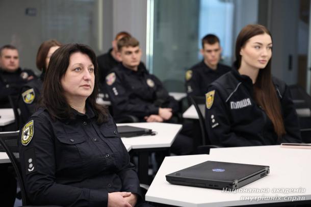 Фокус на захисті дітей у цифровому середовищі: воркшоп Центру кримінальної аналітики Фокус на захисті дітей у цифровому середовищі: воркшоп Центру кримінальної аналітики