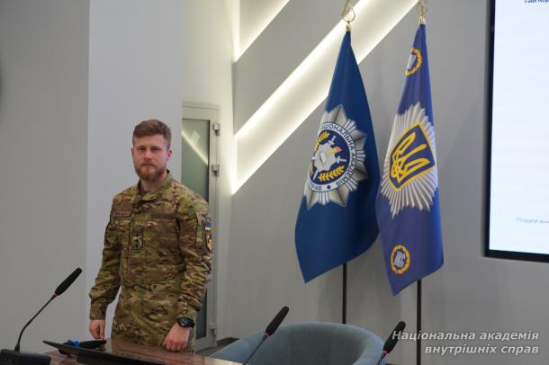 Як психолог допомагає військовим: студенти ННІПП зустрілися з військовослужбовцем полку «Азов»