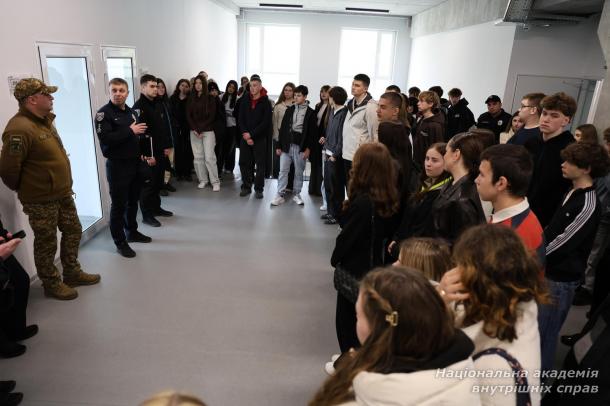 У навчально-науковому інституті поліцейської діяльності НАВС відбувся день відкритих дверей