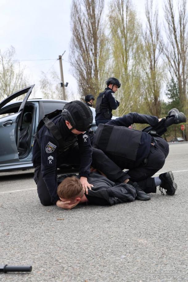 У навчально-науковому інституті поліцейської діяльності НАВС відбувся день відкритих дверей