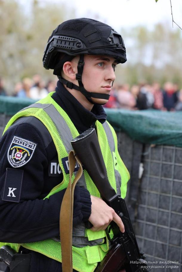 У навчально-науковому інституті поліцейської діяльності НАВС відбувся день відкритих дверей