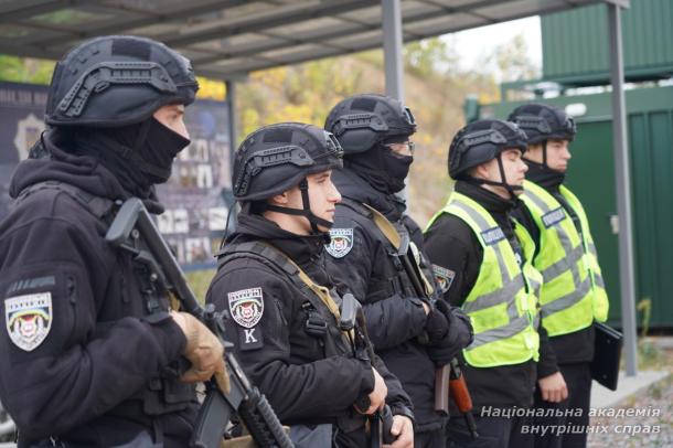 Реагування поліції на воєнні злочини: практика, що формує професіоналів