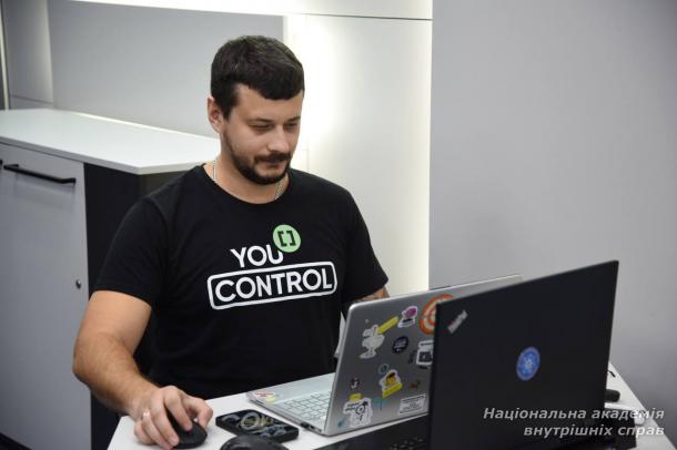 У НАВС провели дводенний тренінг з інноваційних технологій протидії наркозлочинності У НАВС провели дводенний тренінг з інноваційних технологій протидії наркозлочинності