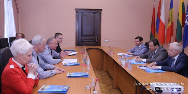 Нові партнери НАВС