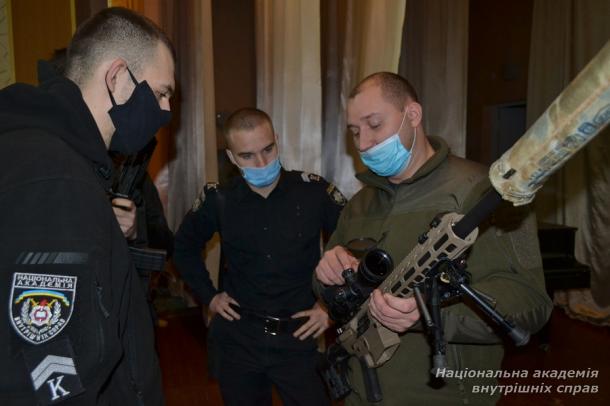 Зустріч курсантів ННІ № 2 НАВС із працівниками спецпідрозділу КОРД 