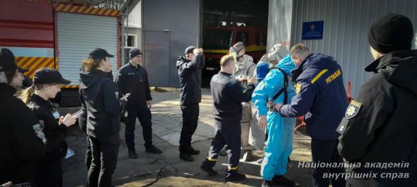 Реагування поліції на джерела іонізуючого випромінювання: спільні навчання з рятувальниками