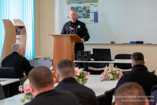Випуск керівників районних підрозділів поліції в НАВС