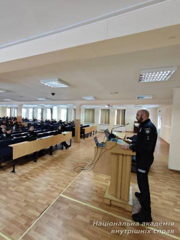 Тактика слідчих (розшукових) дій під час розслідування воєнних злочинів: серія бінарних занять з криміналістики Тактика слідчих (розшукових) дій під час розслідування воєнних злочинів: серія бінарних занять з криміналістики