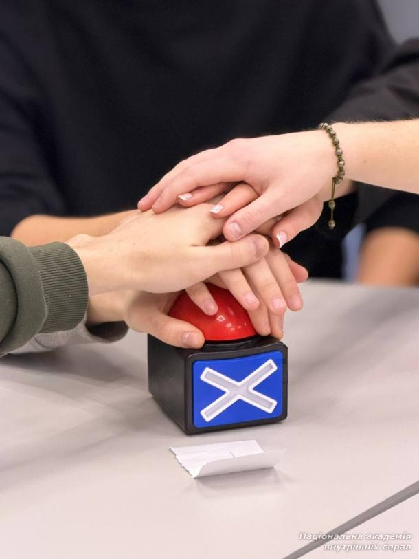 Вікторина до Дня пам’яті Героїв Небесної Сотні Вікторина до Дня пам’яті Героїв Небесної Сотні