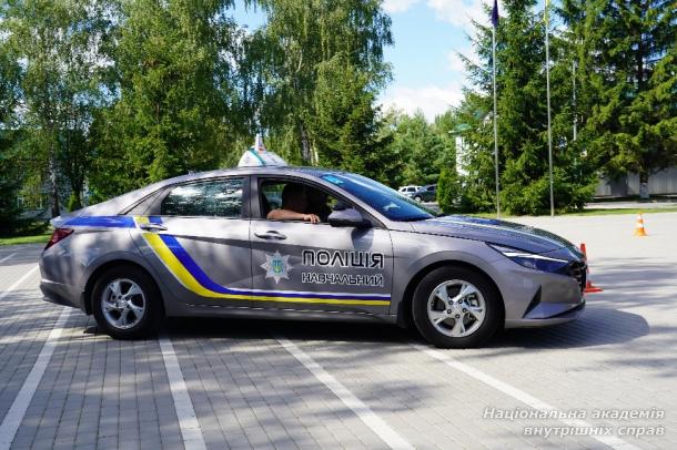Автошкола для осіб з інвалідністю на базі НАВС продовжує набір на навчання