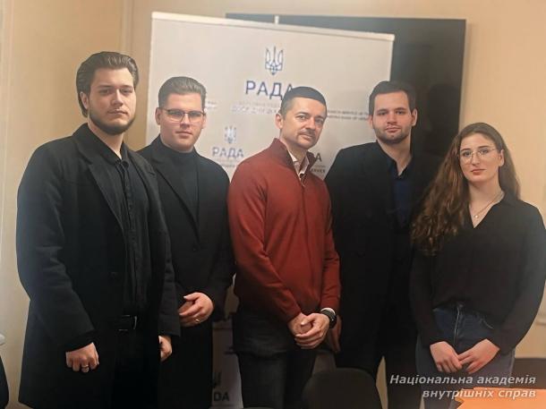 Візит магістрантів ННІПП НАВС до Дослідницької служби Верховної Ради України