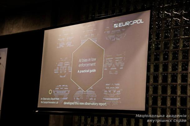 Штучний інтелект на службі в правоохоронців: майбутнє вже зараз