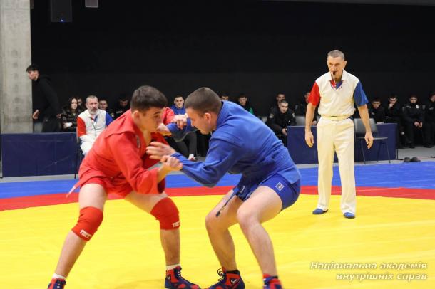 У НАВС відбувся чемпіонат академії з боротьби самбо