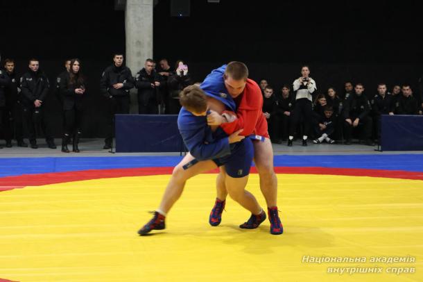 У НАВС відбувся чемпіонат академії з боротьби самбо