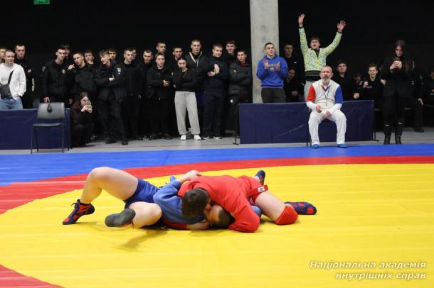 У НАВС відбувся чемпіонат академії з боротьби самбо