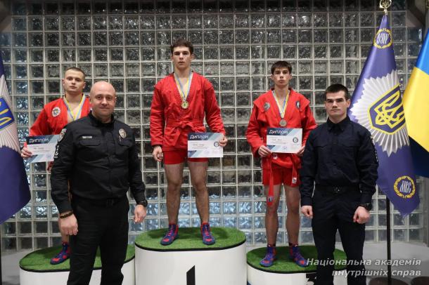 У НАВС відбувся чемпіонат академії з боротьби самбо