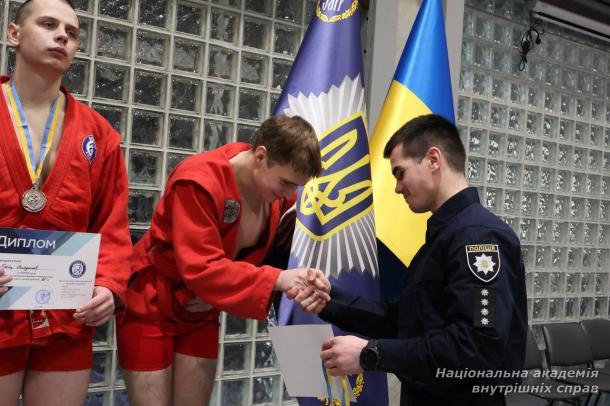 У НАВС відбувся чемпіонат академії з боротьби самбо
