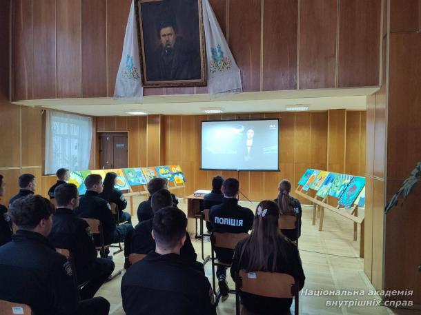 Курсанти НАВС ушанували пам’ять Героя Андрія Бахтова Курсанти НАВС ушанували пам’ять Героя Андрія Бахтова