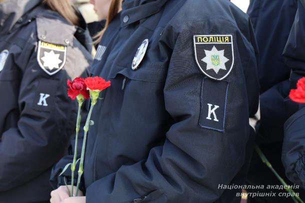 Курсанти ННІПД долучилися до церемонії поховання військовослужбовців ЗСУ Курсанти ННІПД долучилися до церемонії поховання військовослужбовців ЗСУ