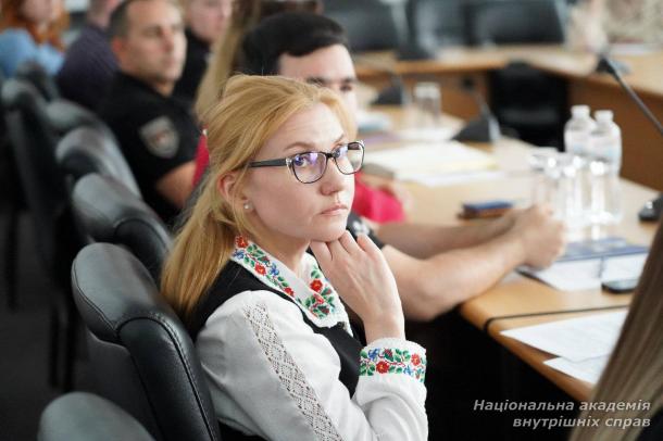 У НАВС експерти з України, США Європейського Союзу обговорили проблеми та виклики у боротьбі з торгівлею людьми