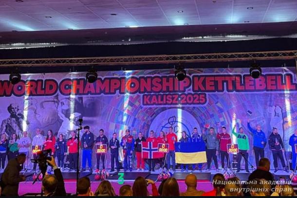 Курсант НАВС — чемпіон світу серед молоді з гирьового спорту
