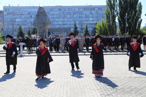 Національна академія внутрішніх справ вітає своїх випускників! (Фото, відео)