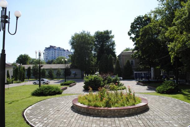 Ректор Національної академії внутрішніх справ відвідав Прикарпатський факультет