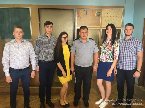 Досвід магістрів-практиків в освітньому процесі
