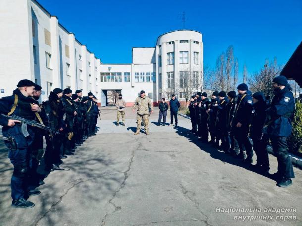 Комплексне практичне навчання для майбутніх поліцейських спецпризначенців