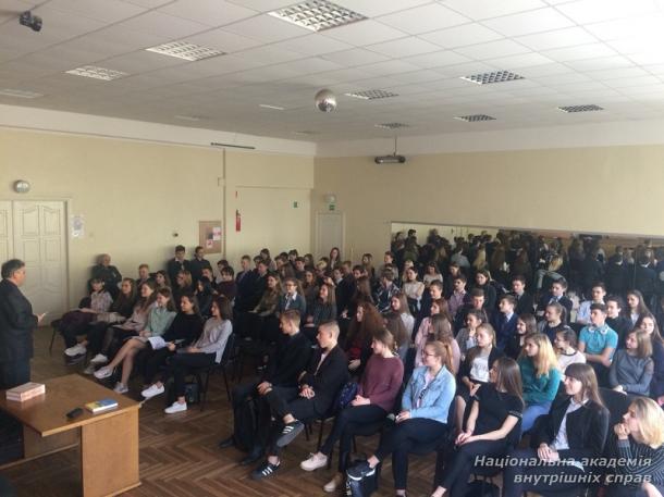 Сьогодні учні – завтра здобувачі вищої освіти: профорієнтаційна робота з гімназистами